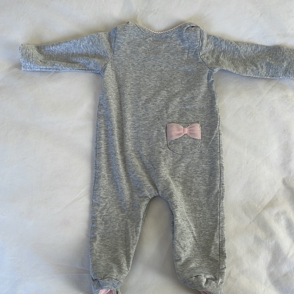 Bloomies Baby Footie - Picture 6 of 7